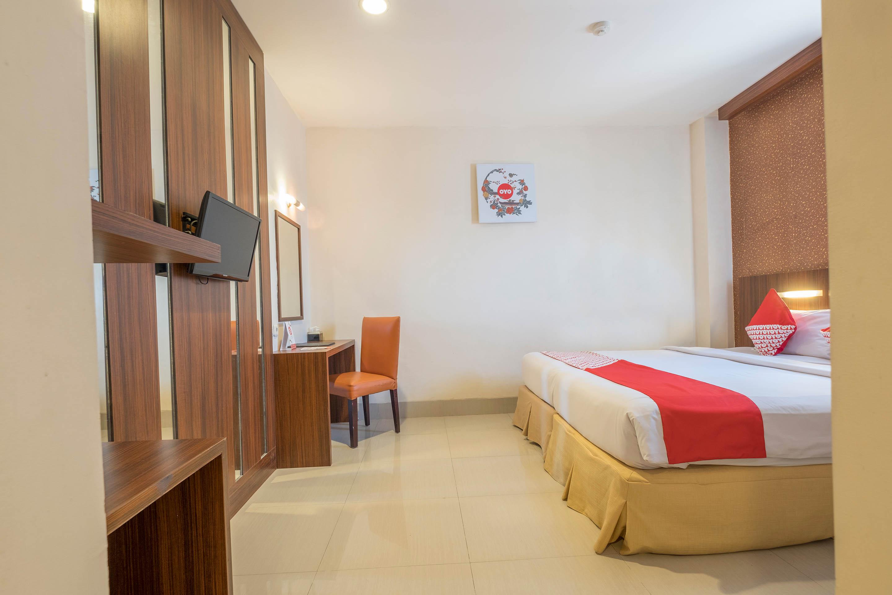Collection O 1279 Hotel Grand Celino Makassar Kültér fotó