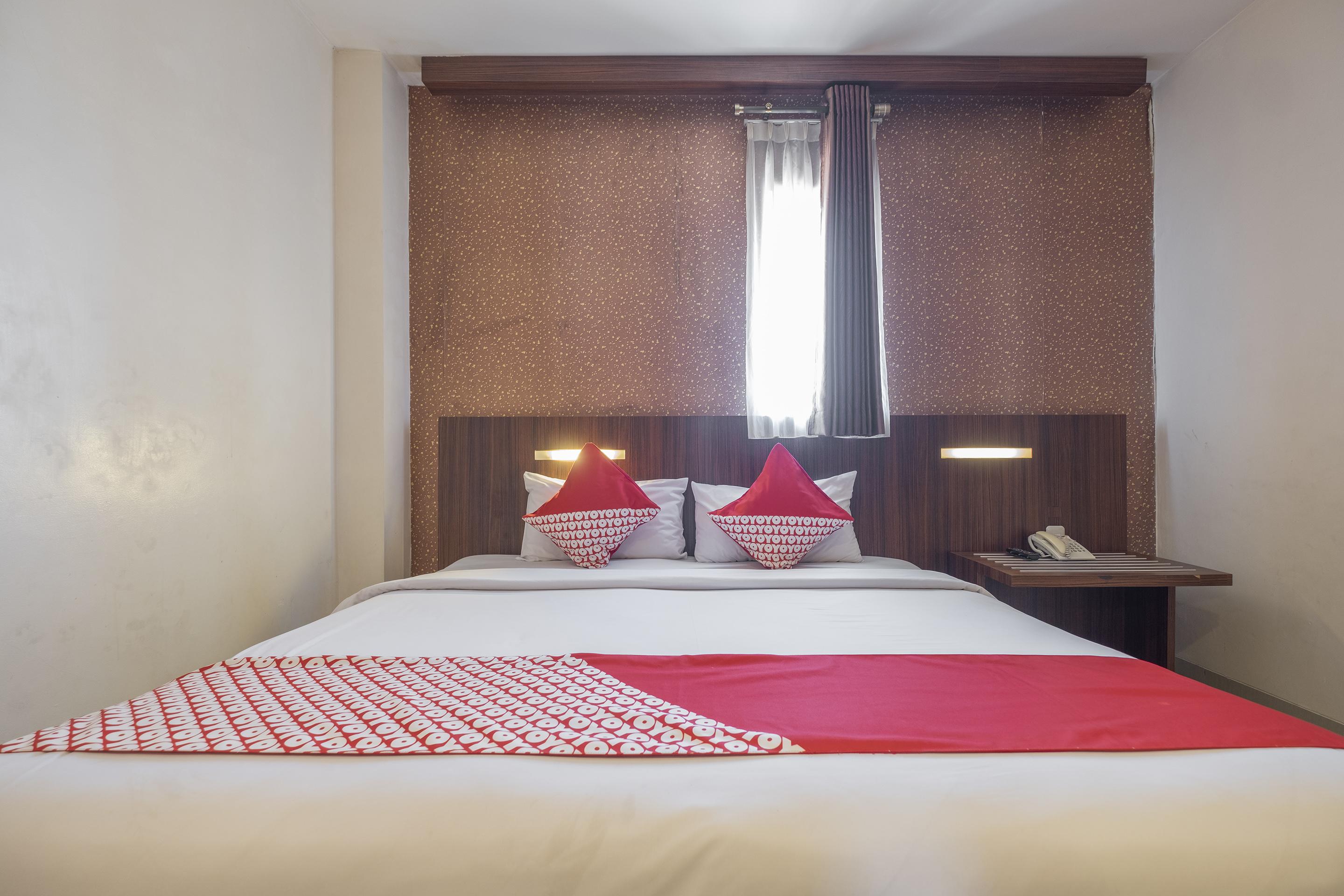 Collection O 1279 Hotel Grand Celino Makassar Kültér fotó