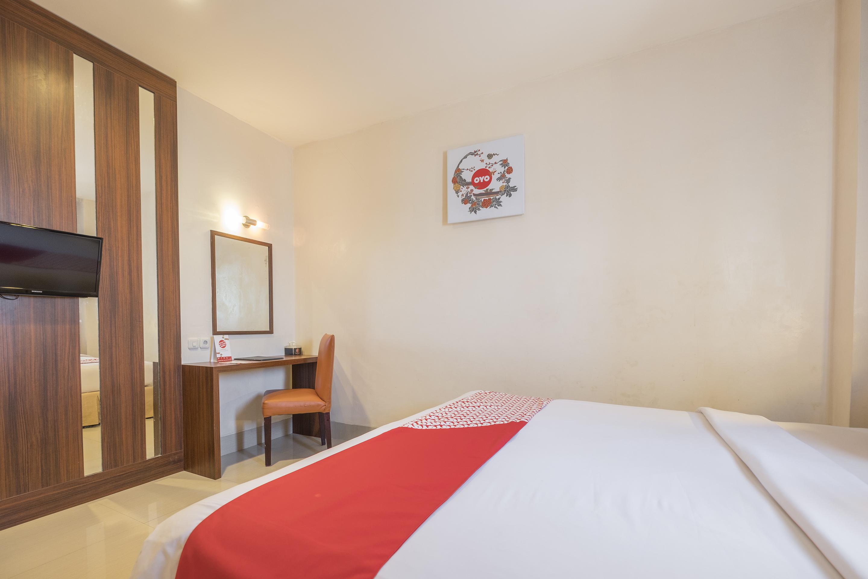 Collection O 1279 Hotel Grand Celino Makassar Kültér fotó